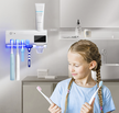 Uchwyt UV na szczoteczki do zębów i pastę biały (2)